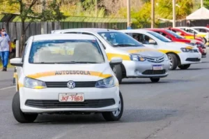 Fim da autoescola obrigatória pode fechar 120 CFCs e ameaça 2 mil empregos no RN, diz sindicato